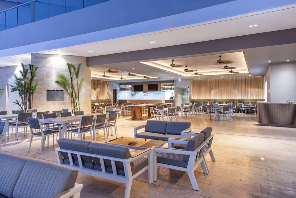 Hilton Santa Marta Hotel Ресторант снимка